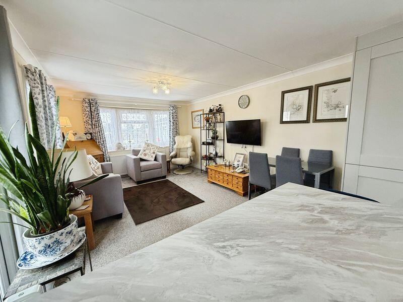 Cheveley Park, Grantham - View 3