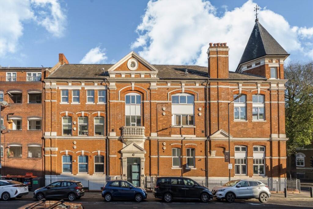 Main image of property: Amhurst Road, Stoke Newington