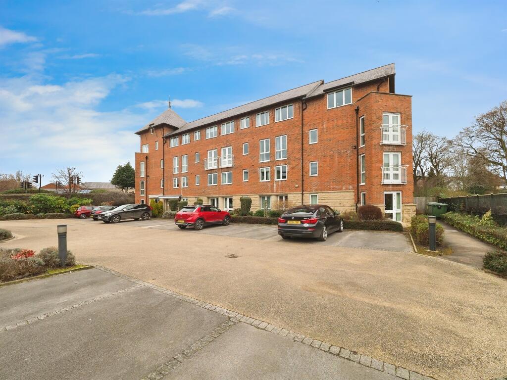 Main image of property: Kedleston Close, Belper