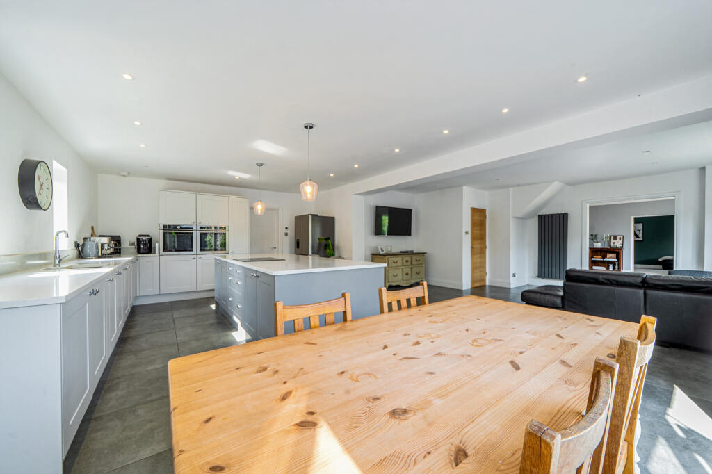 House in Hemel Hempstead, Penn - View 3
