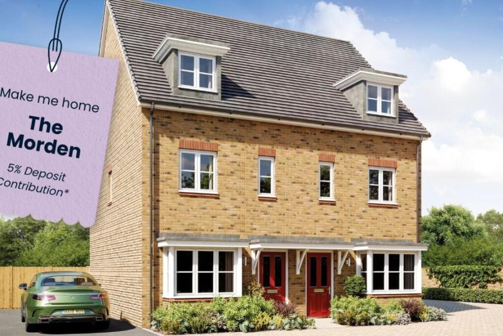 Main image of property: Croston Road,
Farington Moss,
Lancashire,
PR26 6PJ