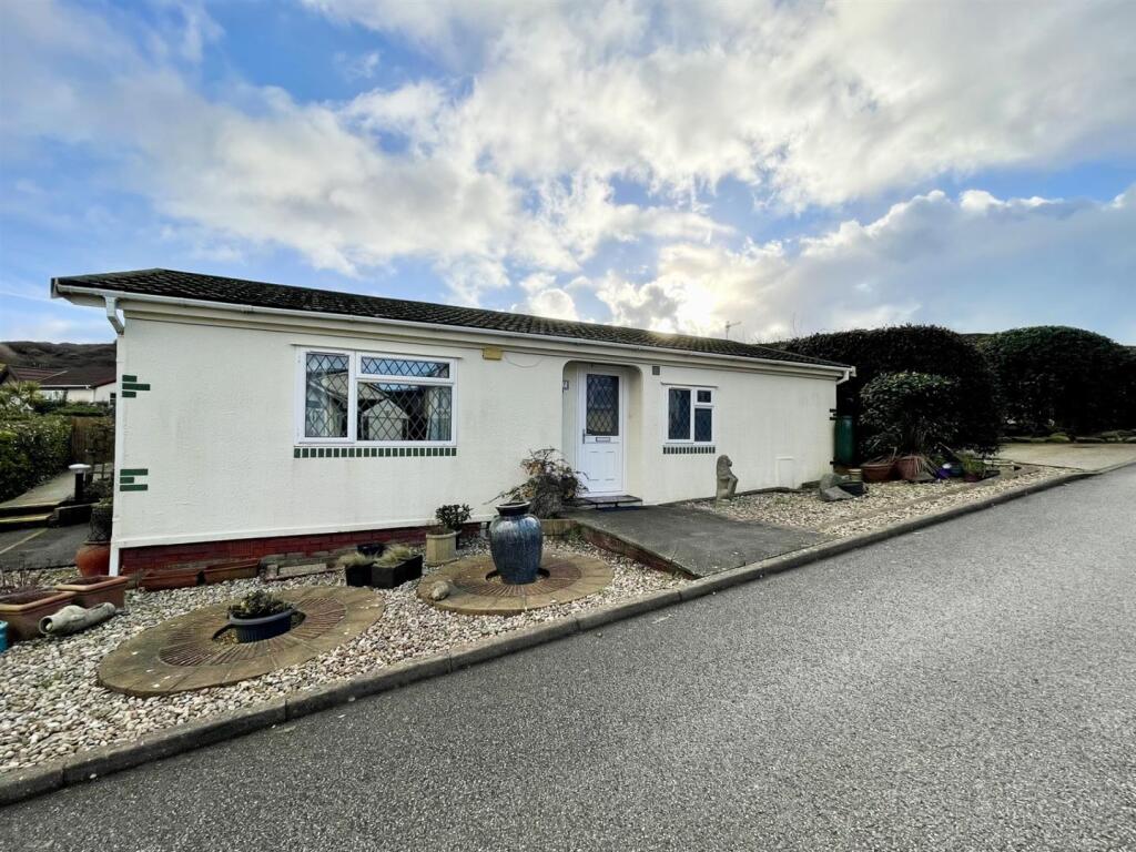 Main image of property: Newhaven Heights, Newhaven