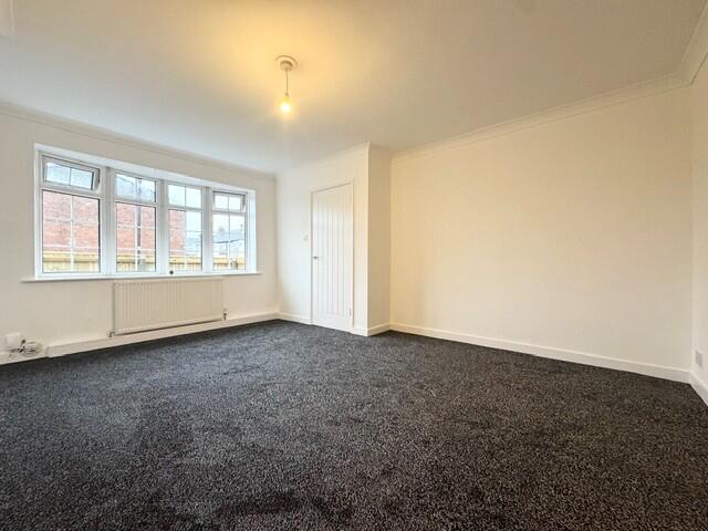 House in Grimsby, West Marsh - View 2