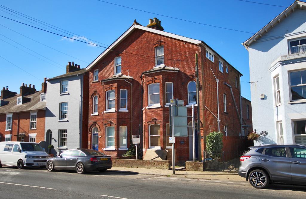 Main image of property: Southampton Road, Lymington