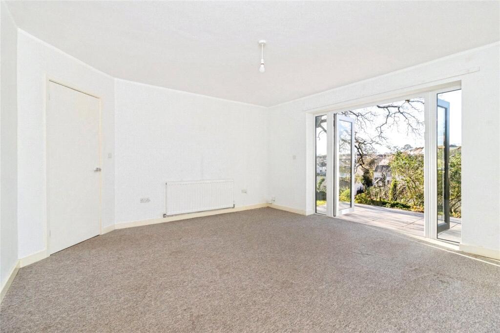 House in Paignton, Foxhole - More