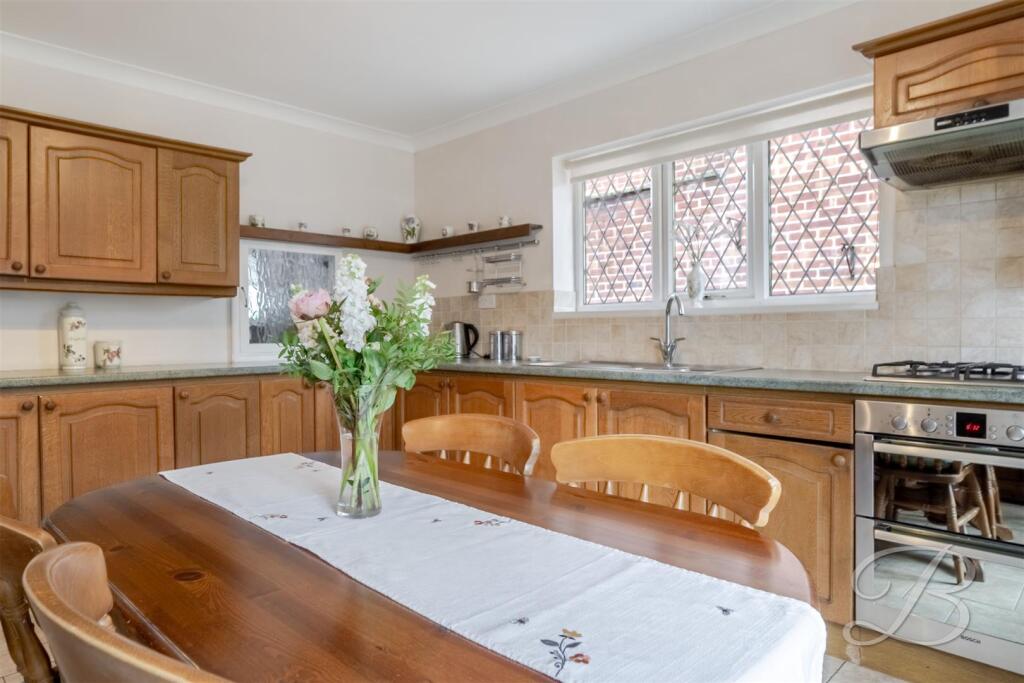 Forest Road, Sutton-In-Ashfield - View 4