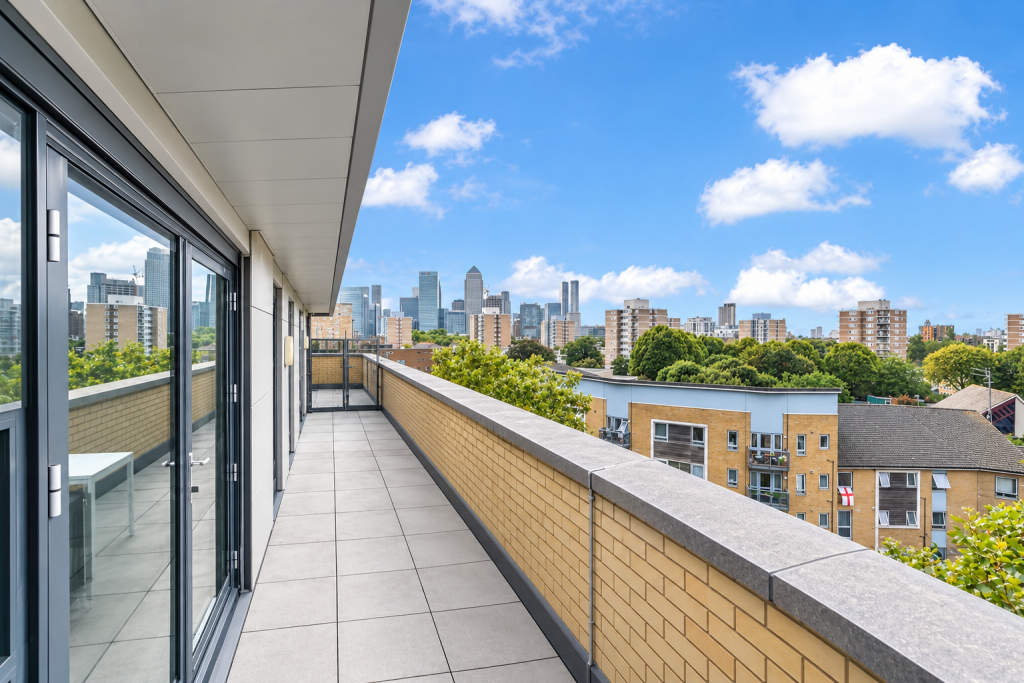 Apartment in London, Bromley-by-Bow, Poplar - View 2