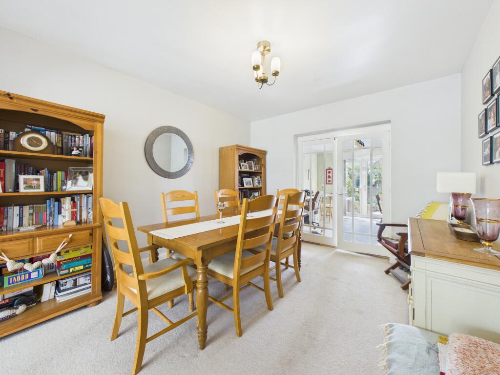 Hillsway, Littleover photo 4