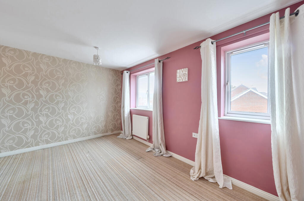 51 Wheathill Way, Millbourne Port, Sherbourne photo 4