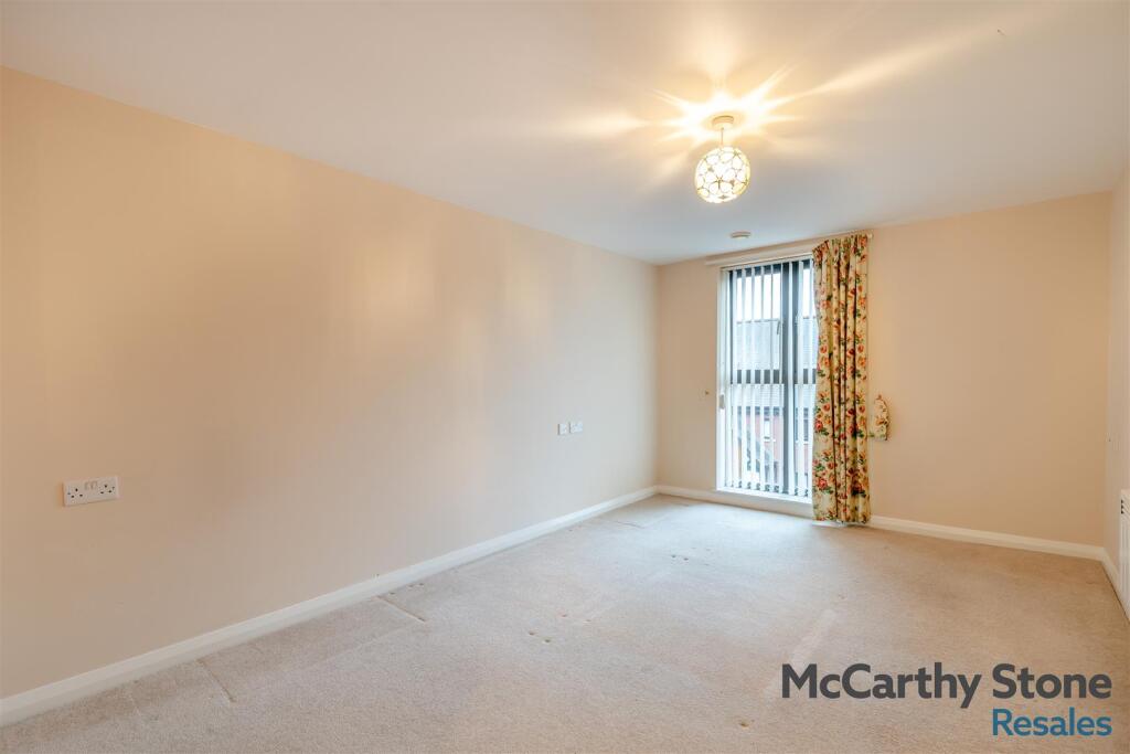 Apartment in Chester, Newtown, City of Chester - More