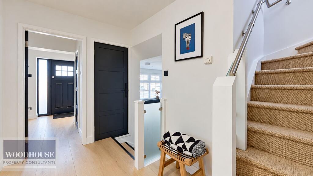 House in Broxbourne, Churchgate - View 5