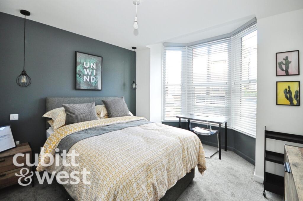 Main image of property: AVAILABLE WITH NO DEPOSITSt. Chads Avenue Portsmouth PO2