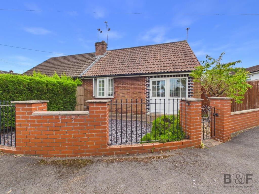 Main image of property: Streamside, Mangotsfield