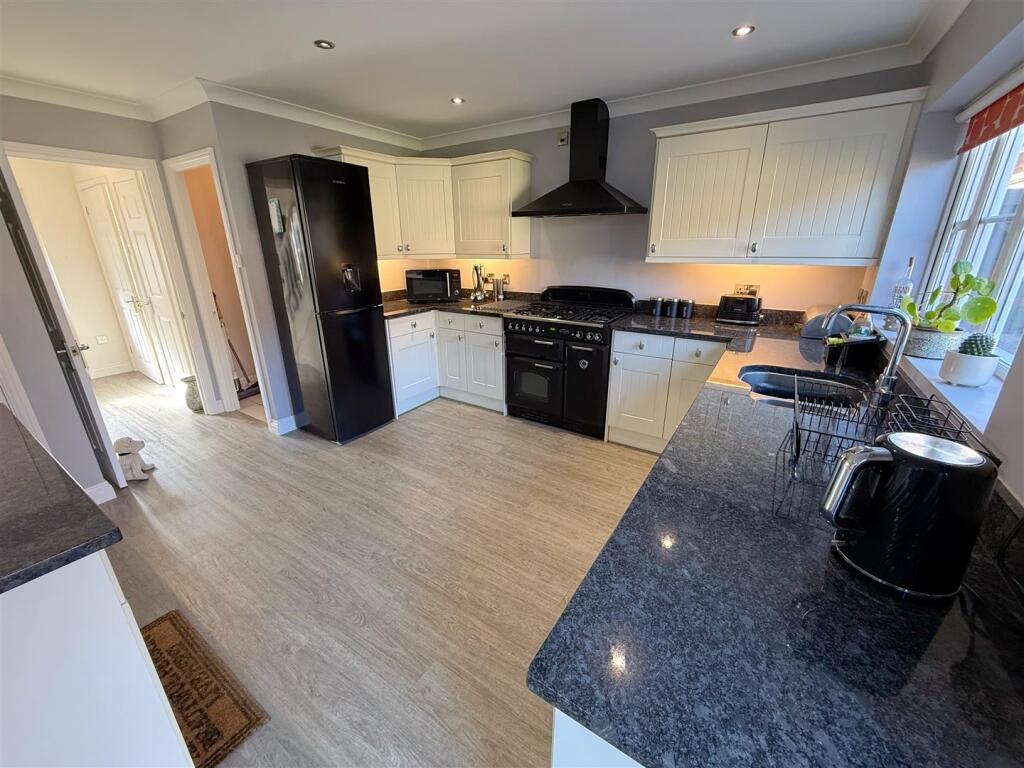 Additional image 4 of Bramley Way, Bidford-On-Avon, Alcester