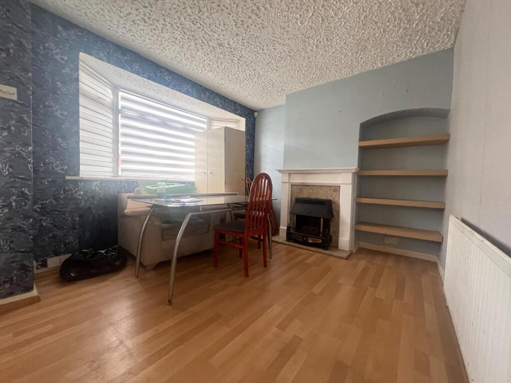 House in Romford - View 5