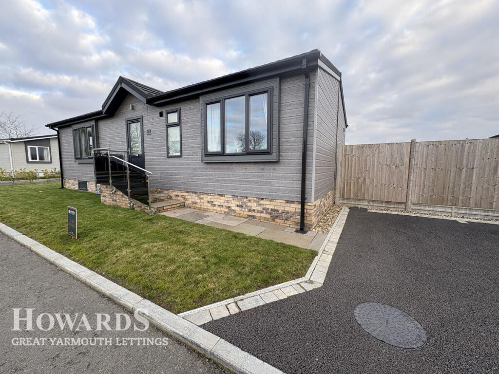 Main image of property: Belton Country Park, GREAT YARMOUTH