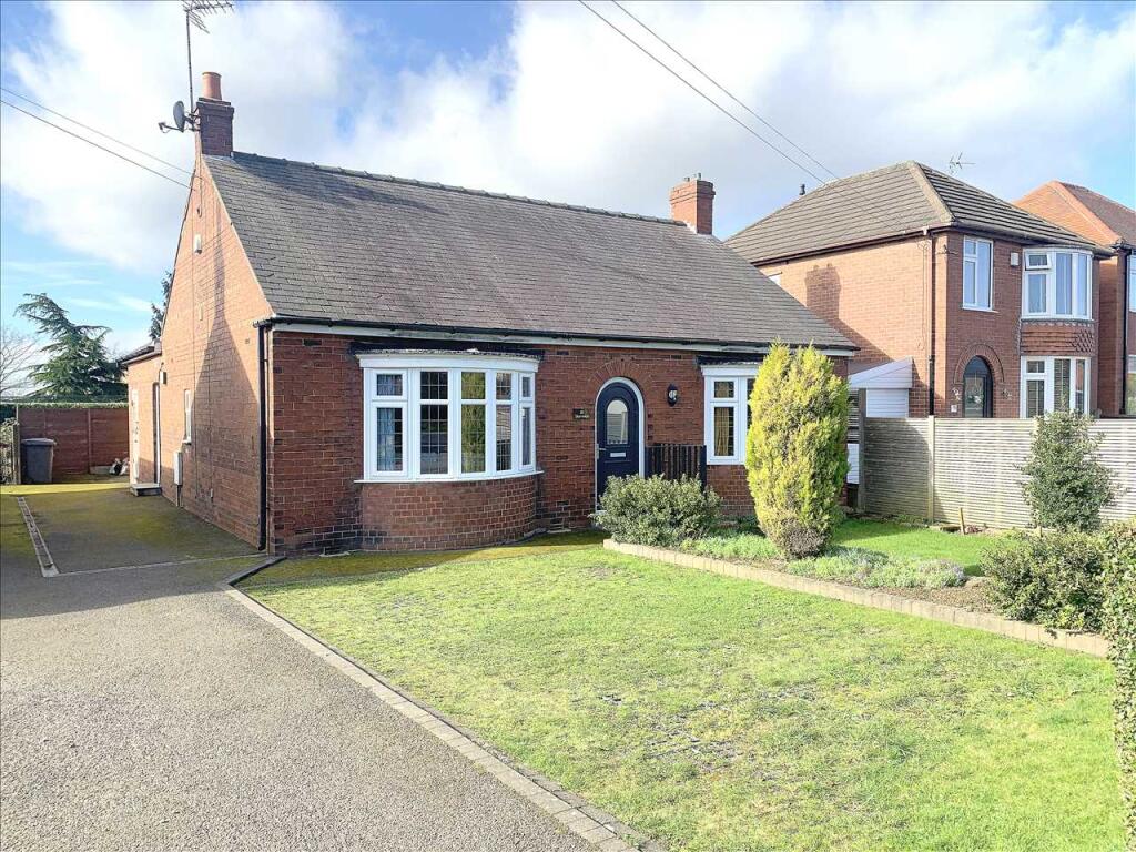 Main image of property: Clowne Road, Barlborough, Chesterfield