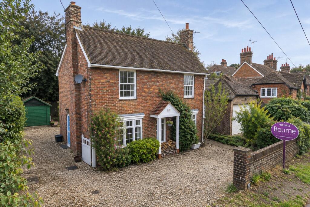 Main image of property: Petworth Road, Milford, Godalming, Surrey, GU8