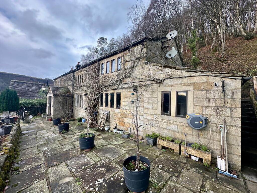 Stannally Farmhouse & Cottage, Stoney Royd Lane, Todmorden, OL14 8EP photo 4