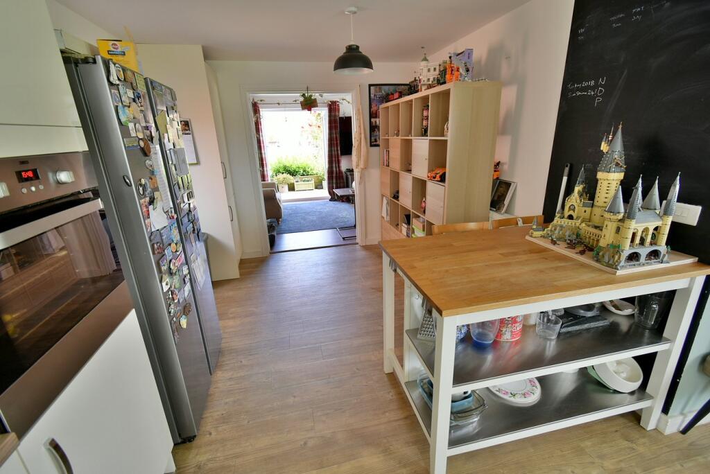 House in Ferndown, Holmwood Park - View 5