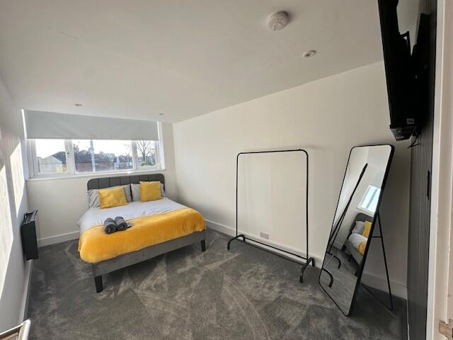 Main image of property: Kings Road M16