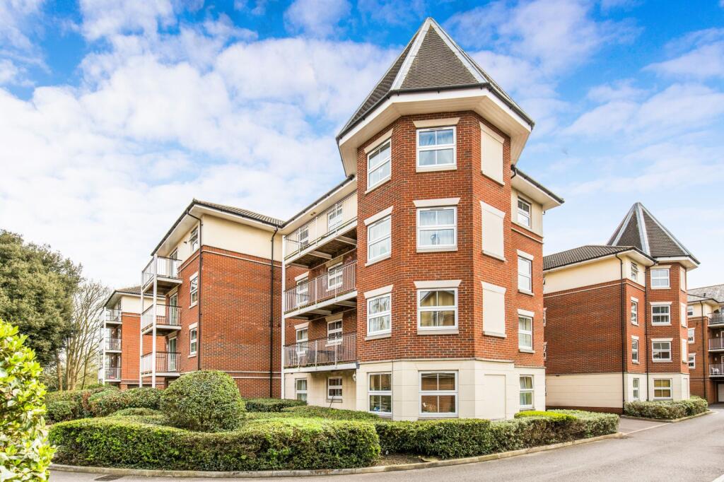 Main image of property: Rollesbrook Gardens, Southampton, SO15