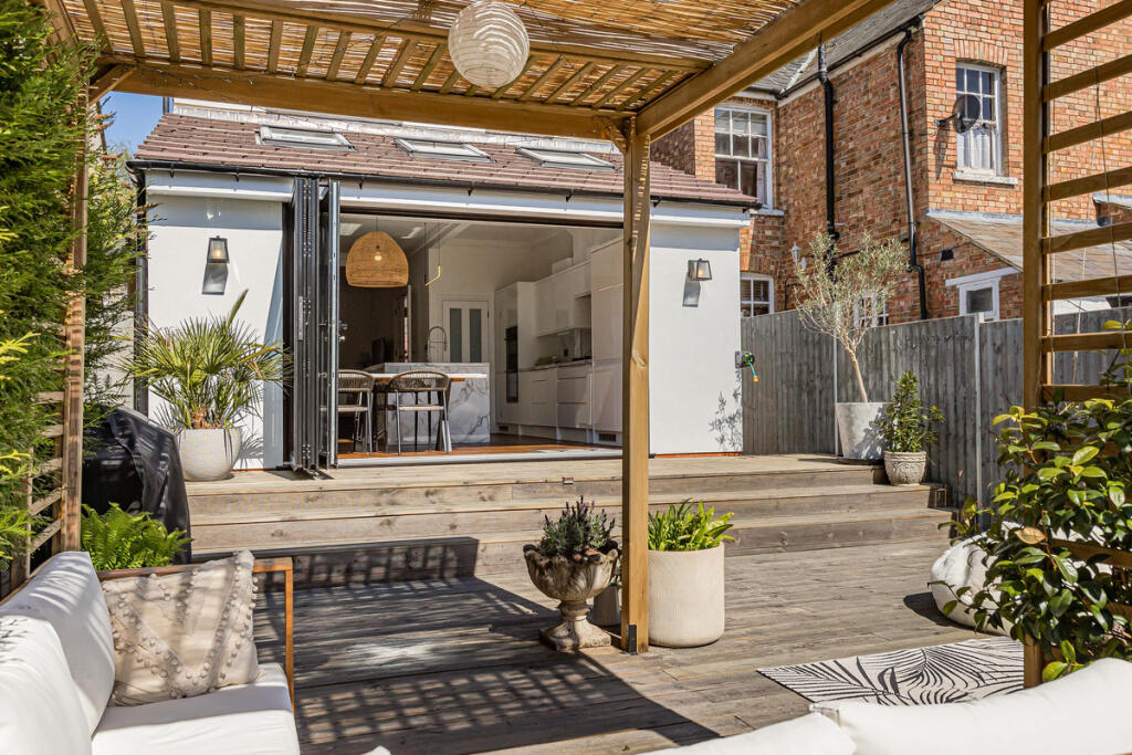 Additional image 28 of Salisbury Road, Harpenden, AL5