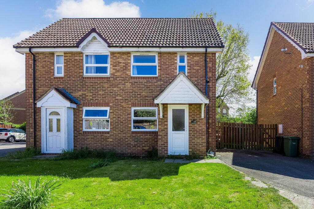 Main image of property: Derwent Avenue, Didcot, OX11