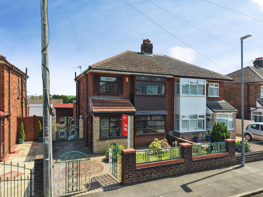 Main image of property: Easington Road, Nutgrove, St Helens, WA9