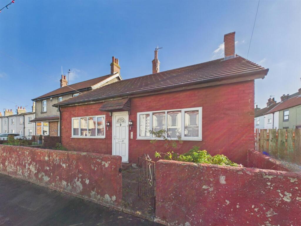 House in York - View 2