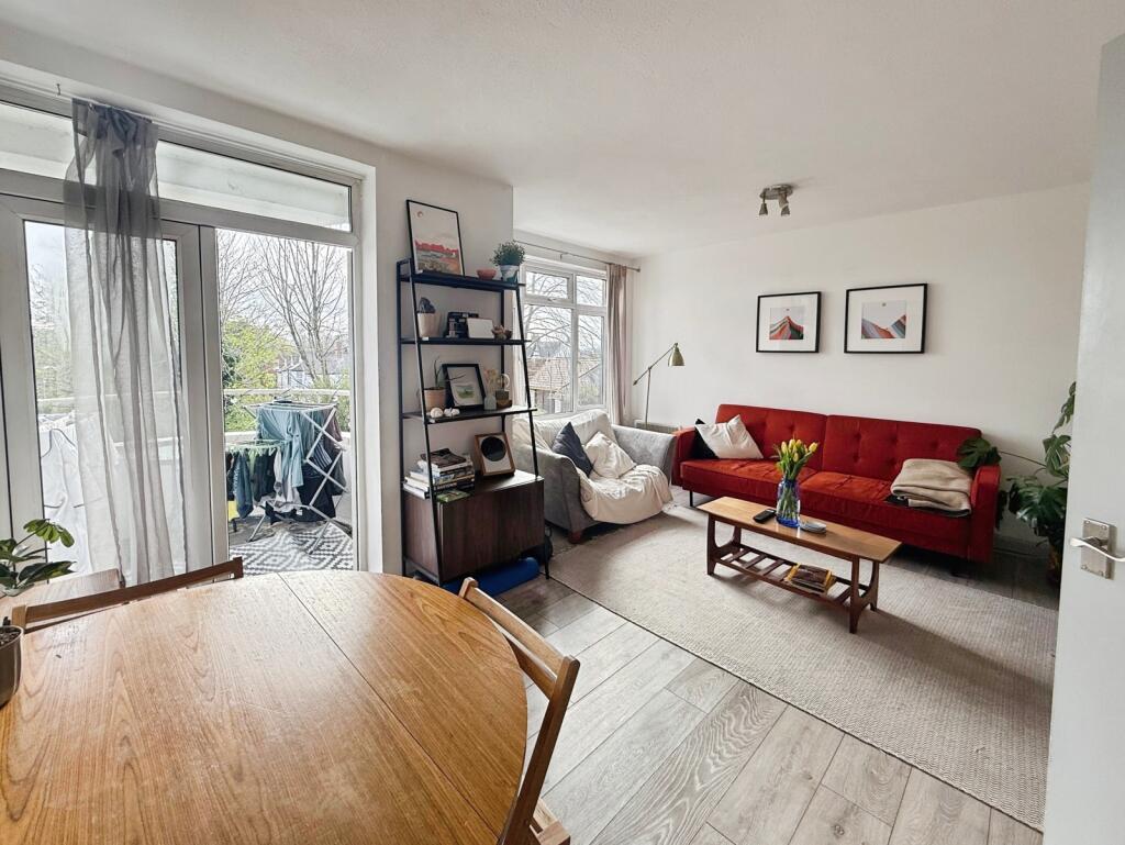 Main image of property: Hillside Court, Ty-Gwyn Road, Cardiff, CF23