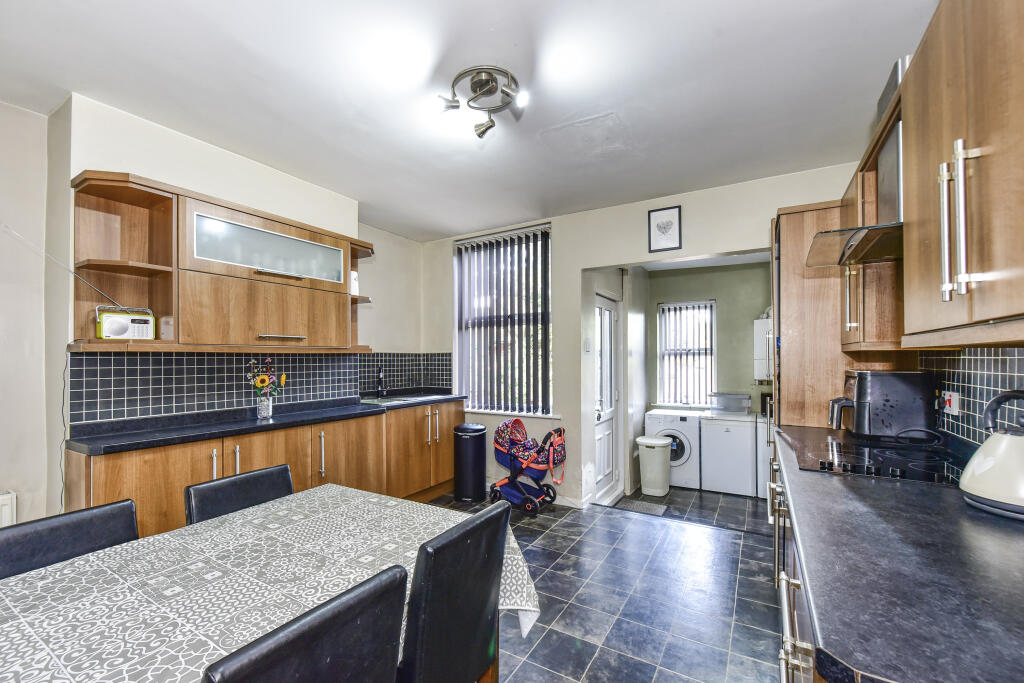 House in Sheffield, South Yorkshire - More