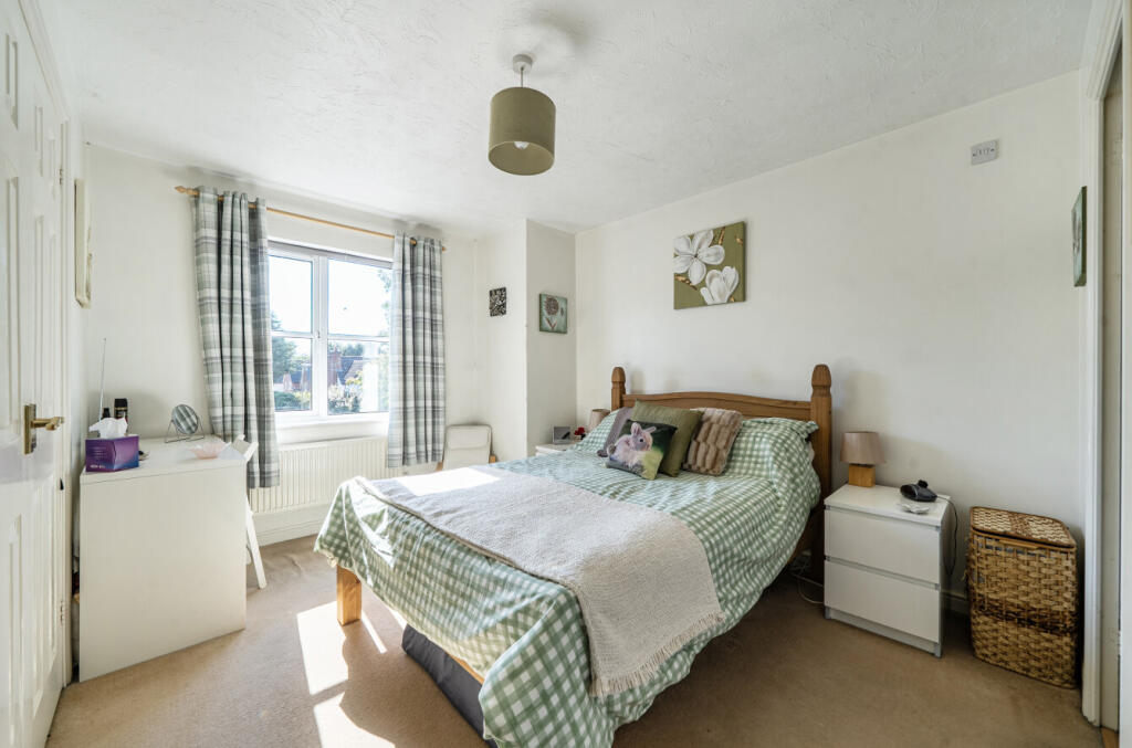 House in Southampton - View 4