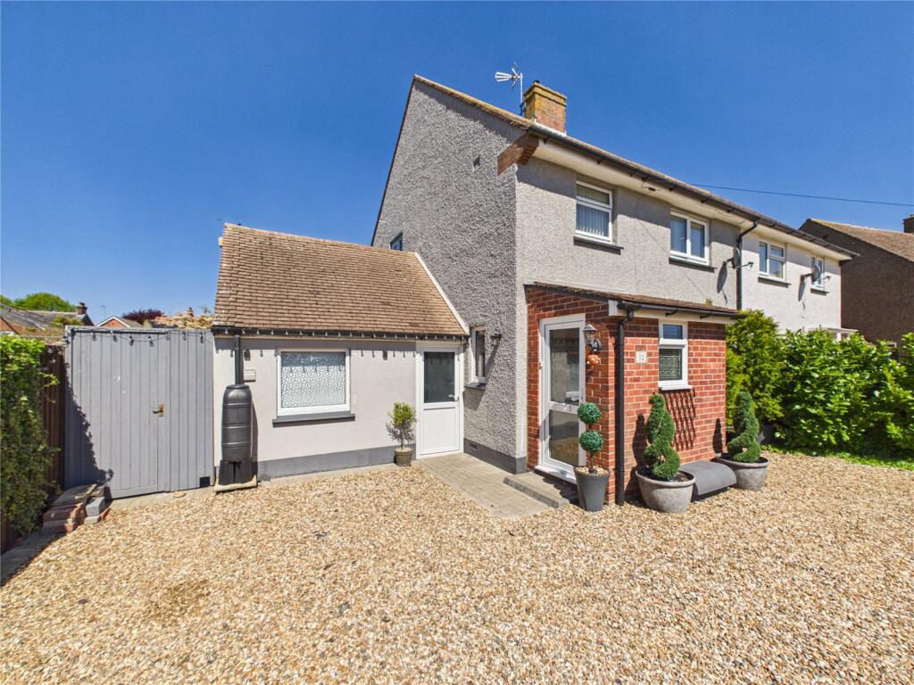 Main image of property: Middlefield Road, Mistley, Manningtree, Essex, CO11