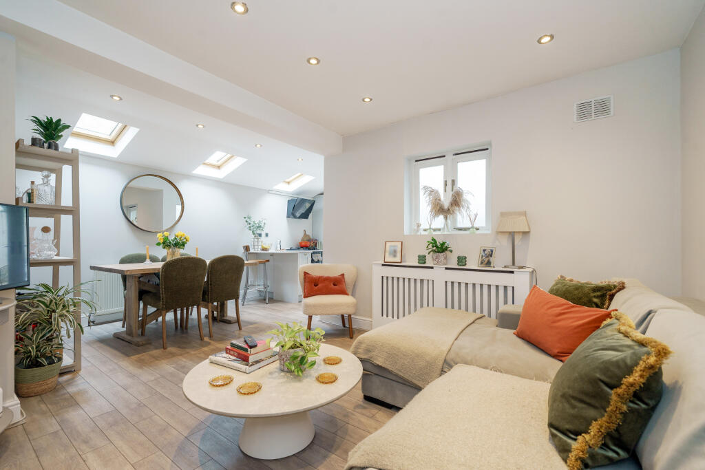 Main image of property: Broughton Road, London, SW6