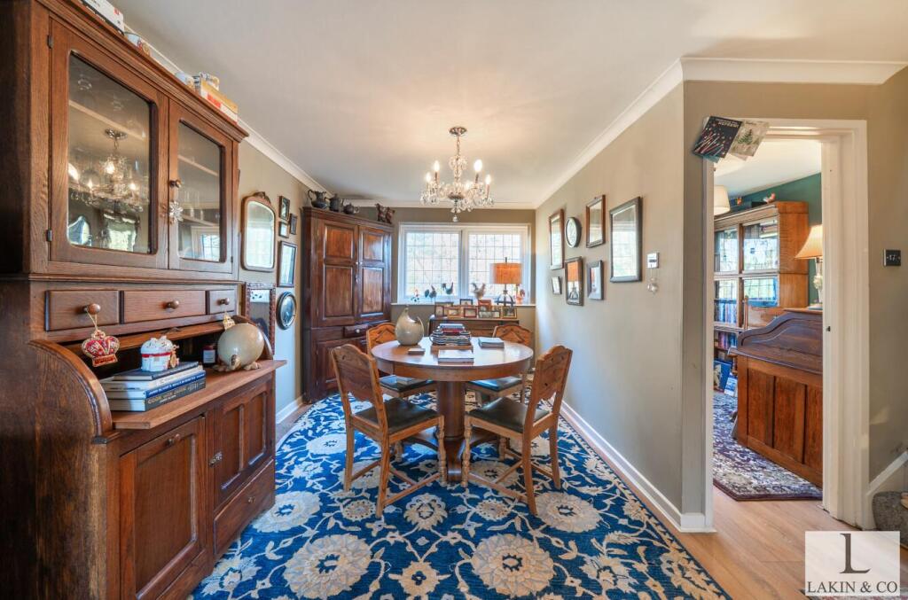 Braybourne Close, Uxbridge, UB8 photo 5