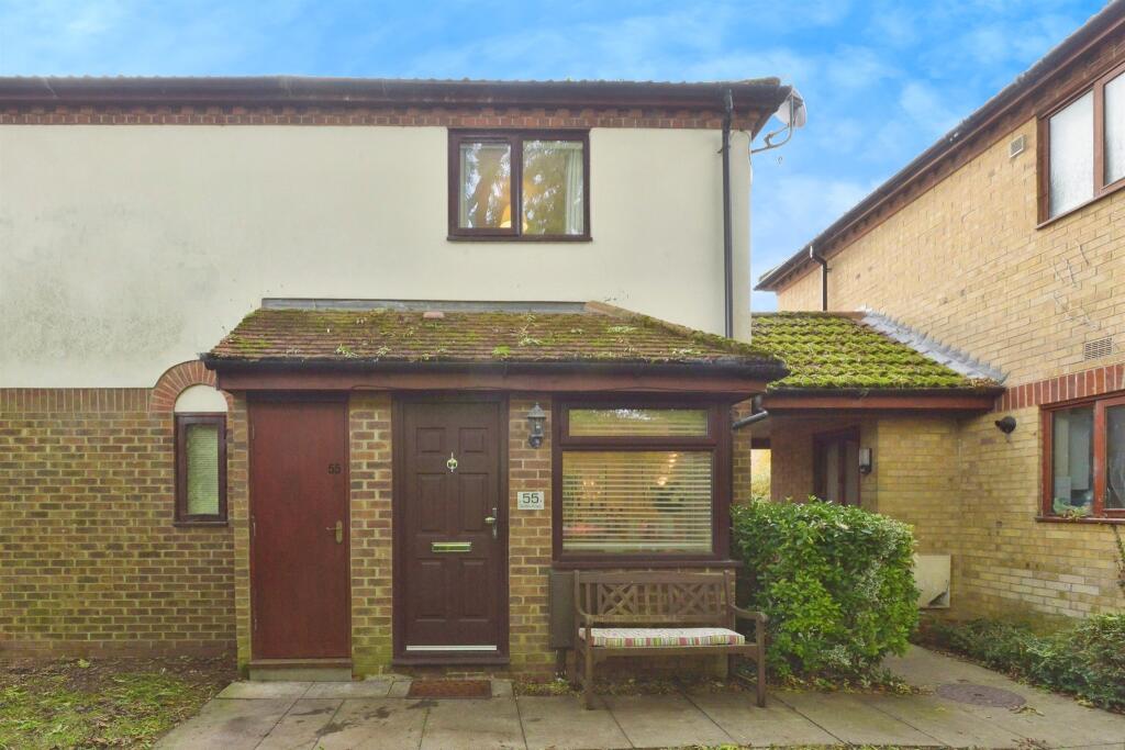 Main image of property: Studley Knapp, Walnut Tree, MILTON KEYNES