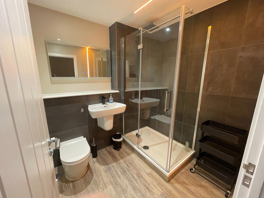 Apartment in Plymouth - View 5