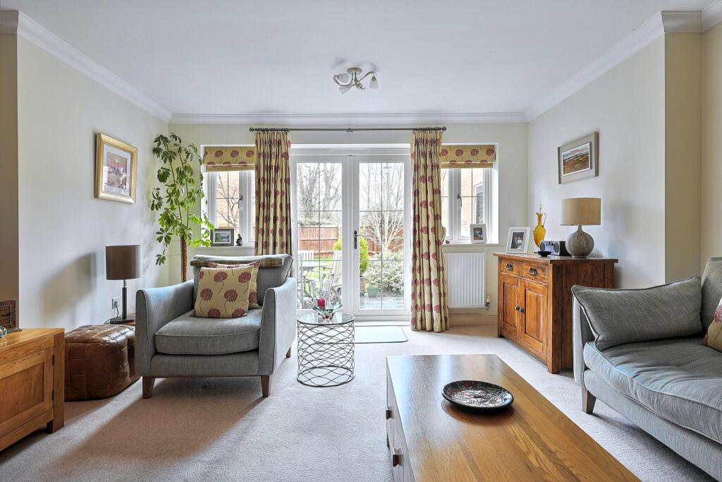 Orchard Close, Harston photo 4