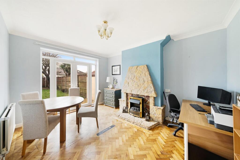 Totterdown Road, Weston-super-Mare photo 4