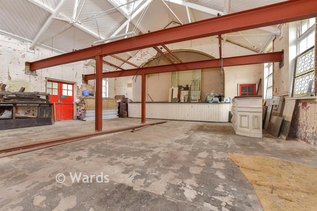 The Strand, Walmer, Kent photo 2