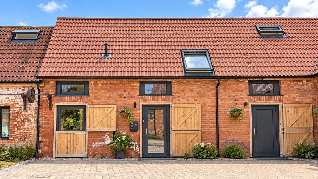 Main image of property: Clyst St. Mary, Exeter