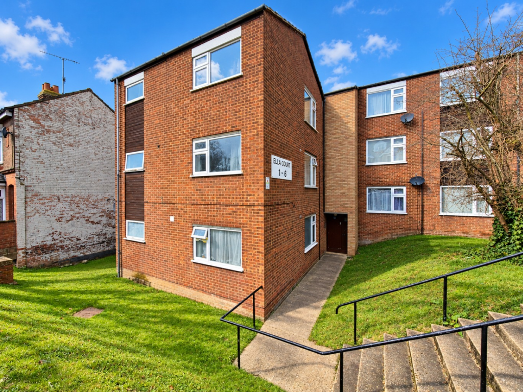 Main image of property: Ella Court, High Town Road, Luton, Bedfordshire, LU2 0BP