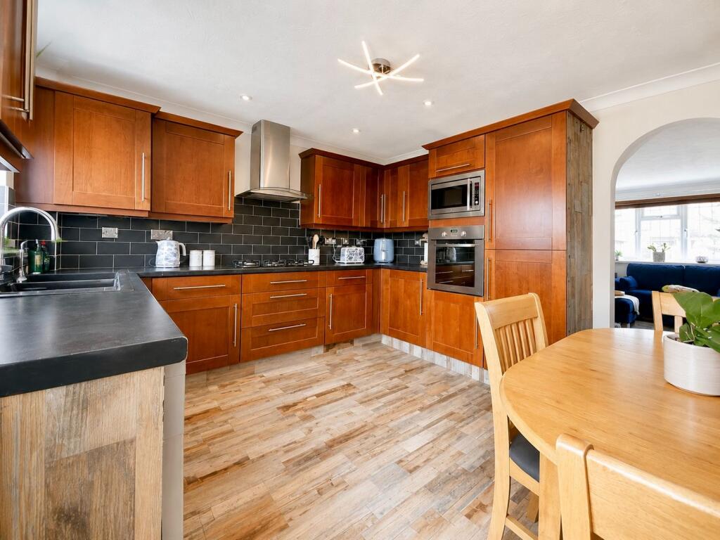 House in Swale, Upchurch - View 3
