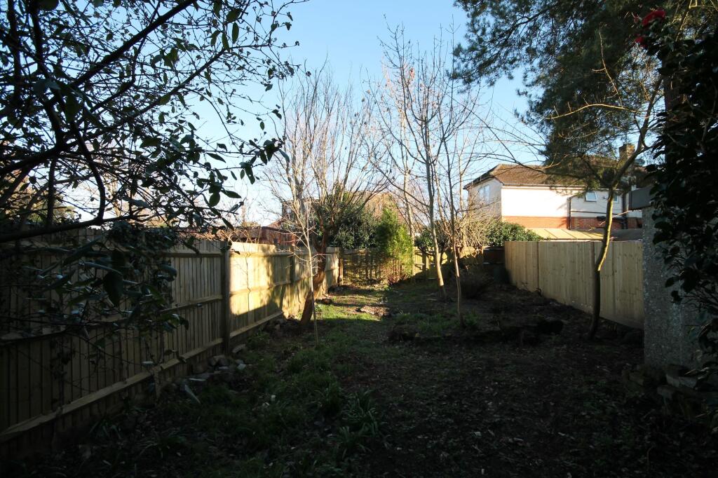 Grand Avenue, Hassocks, BN6 photo 2