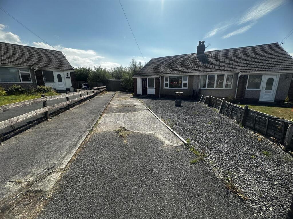 Main image of property: Cunliffe Close, Blackburn