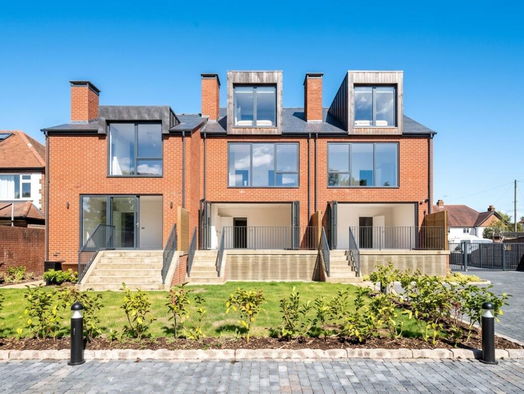 Main image of property: Shipston Road, Stratford-Upon-Avon, CV37