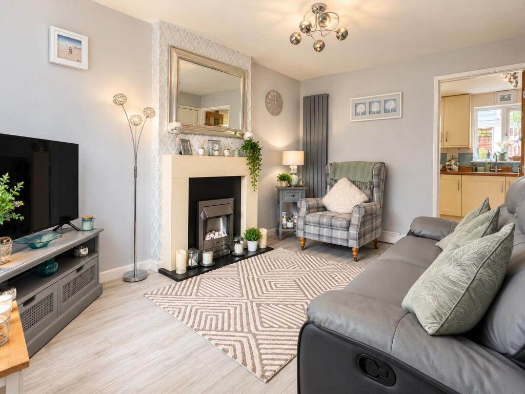 House in Northampton - View 3