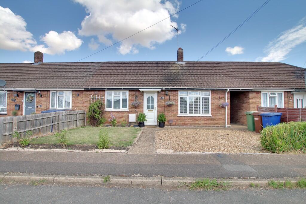 2-bed bungalow on New Road, Chatteris, £180,000