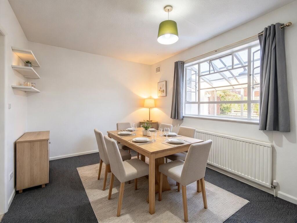 House in London, Merton Park - View 3
